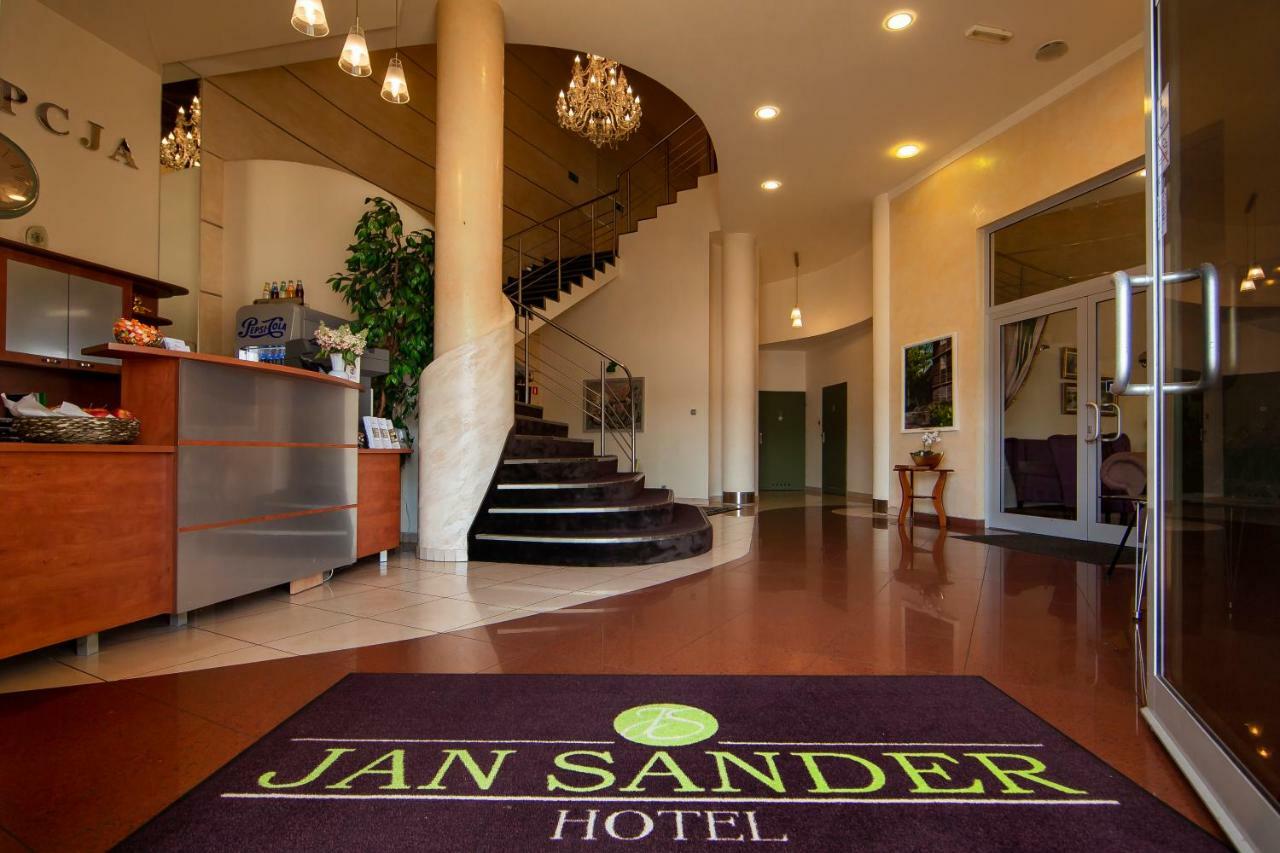 Hotel Jan Sander Aleksandrów Łódzki Kültér fotó